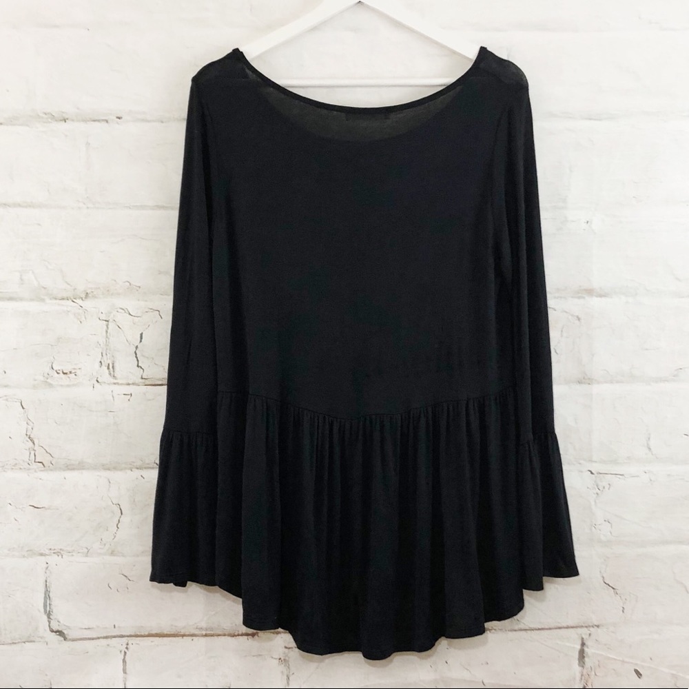 Cute Black Top - Picture 2 of 3